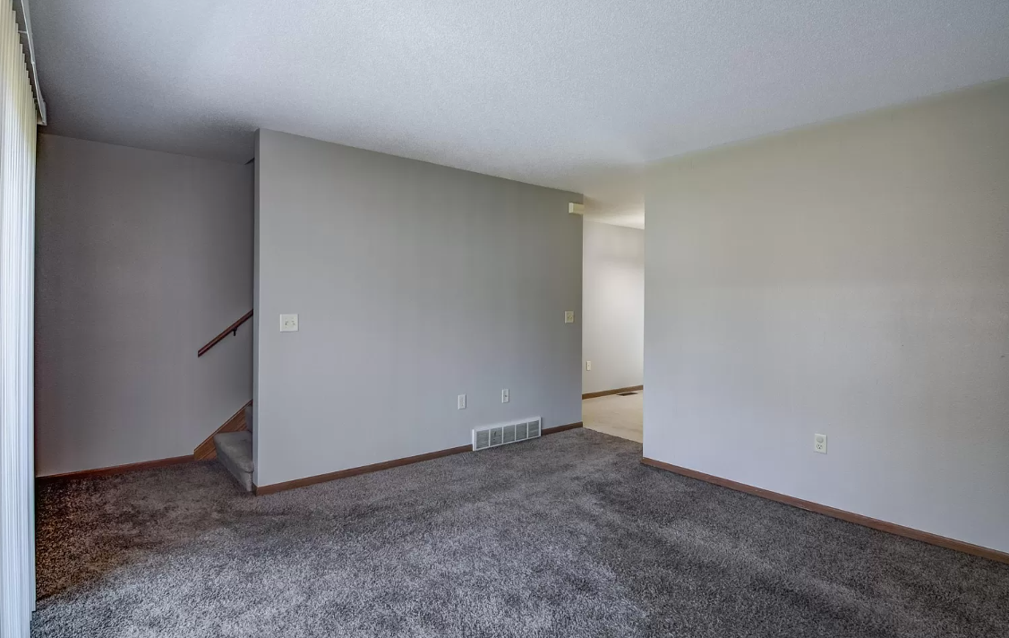 3205 Oak Knoll Dr #3205-2 - Photo 4 of 18