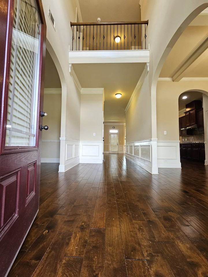 416 Sunnybrook Ln #1 - Photo 3 of 50