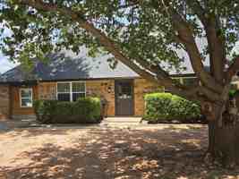 featured image of 641 Redstone Ave #1