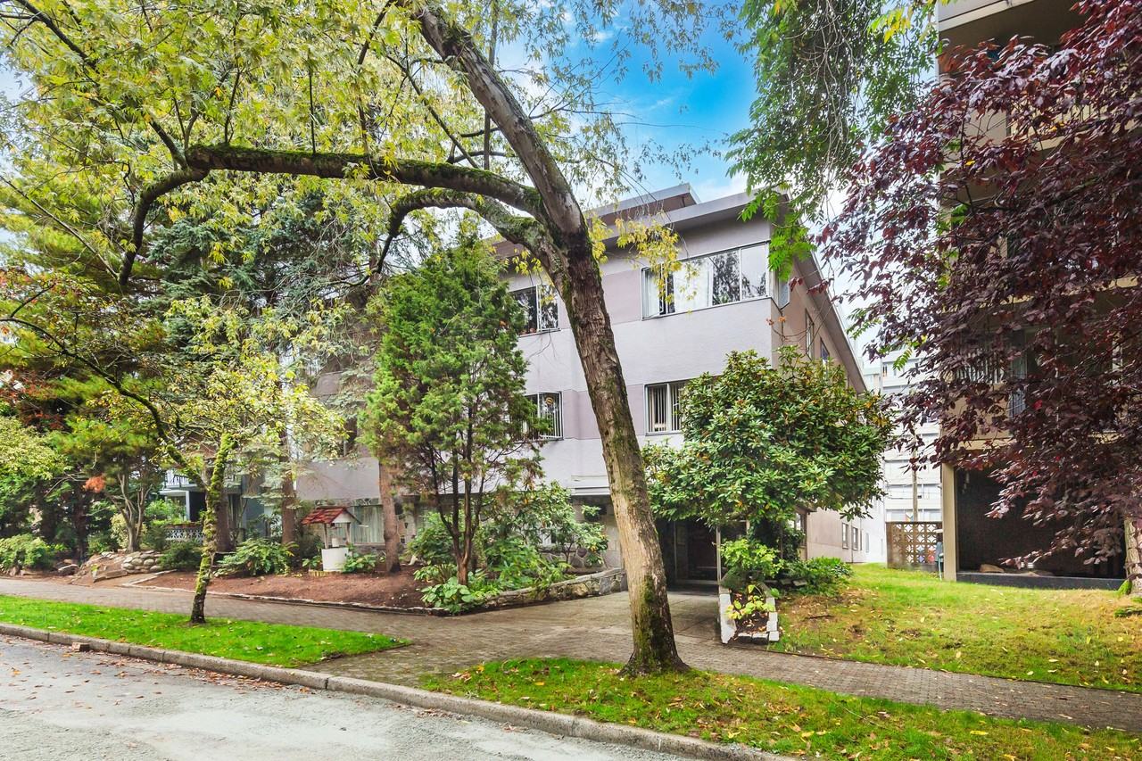 1925 Nelson Street - Photo 18