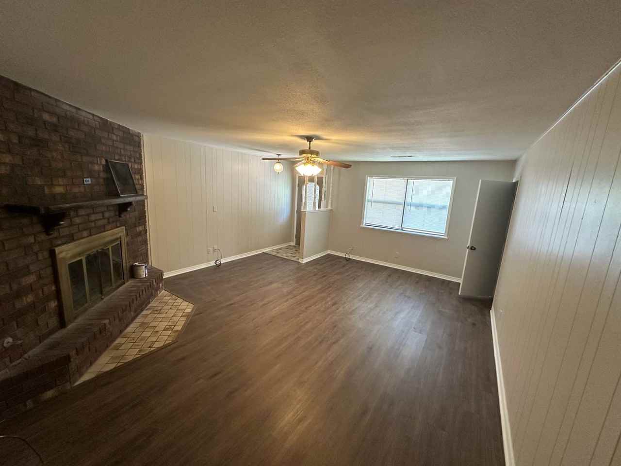 2708 Mcmillan Dr - Photo 3 of 15