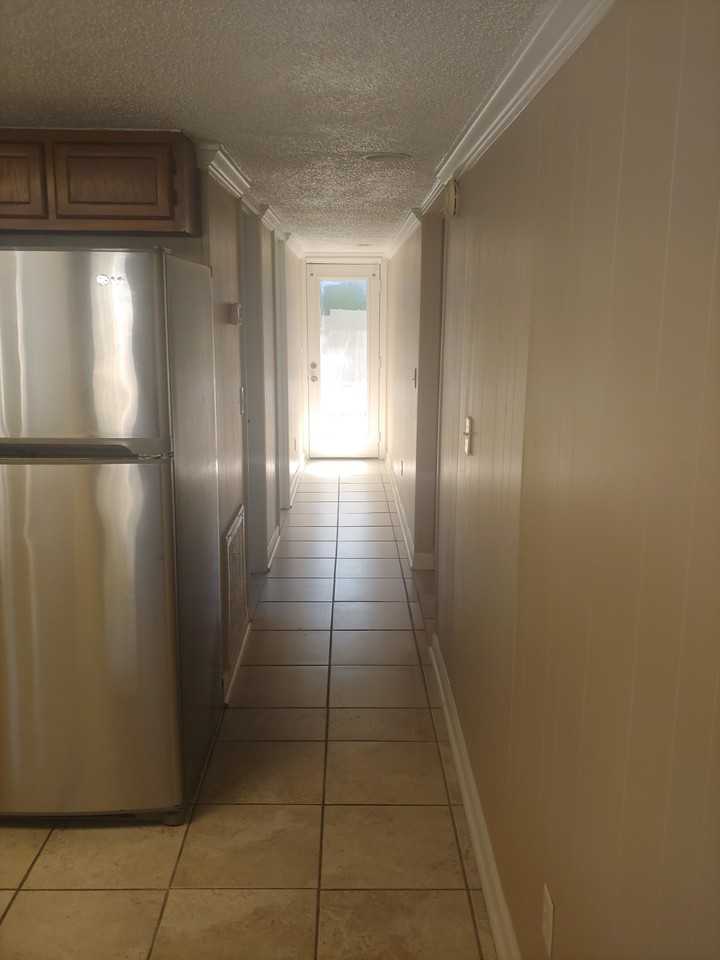 705 22nd Ave S #1 - Photo 4 of 10