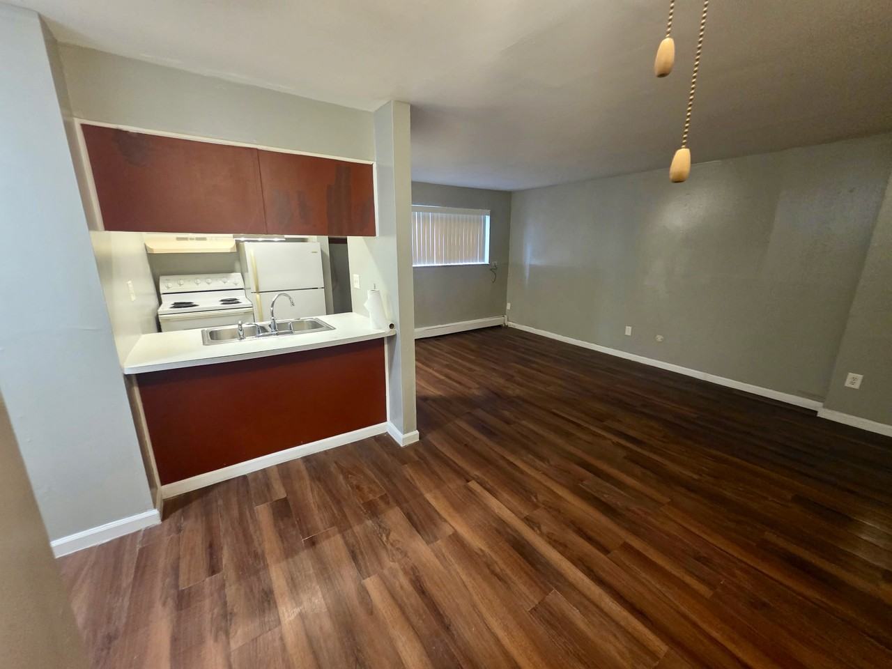 1355 Ohmer Ave #3 - Photo 7 of 12