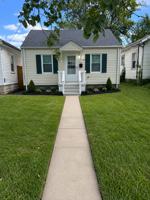 featured image of 3723 Center St