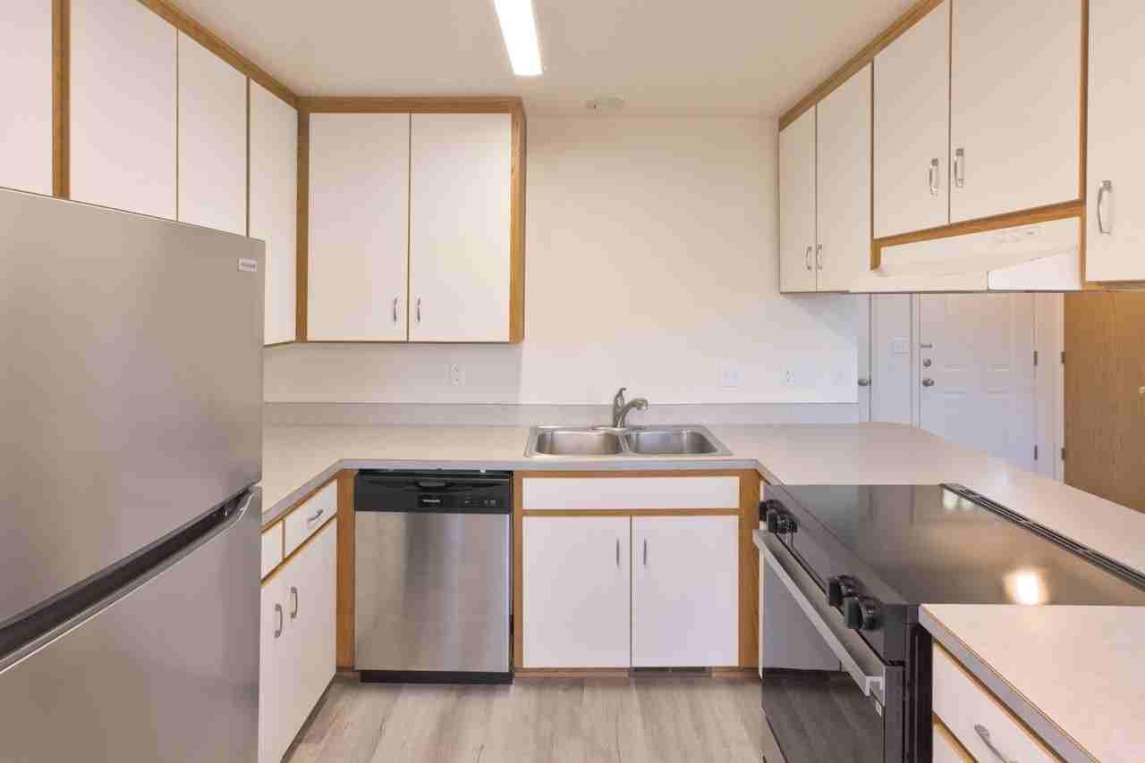 317 E Dodge St #1 - Photo 7 of 24