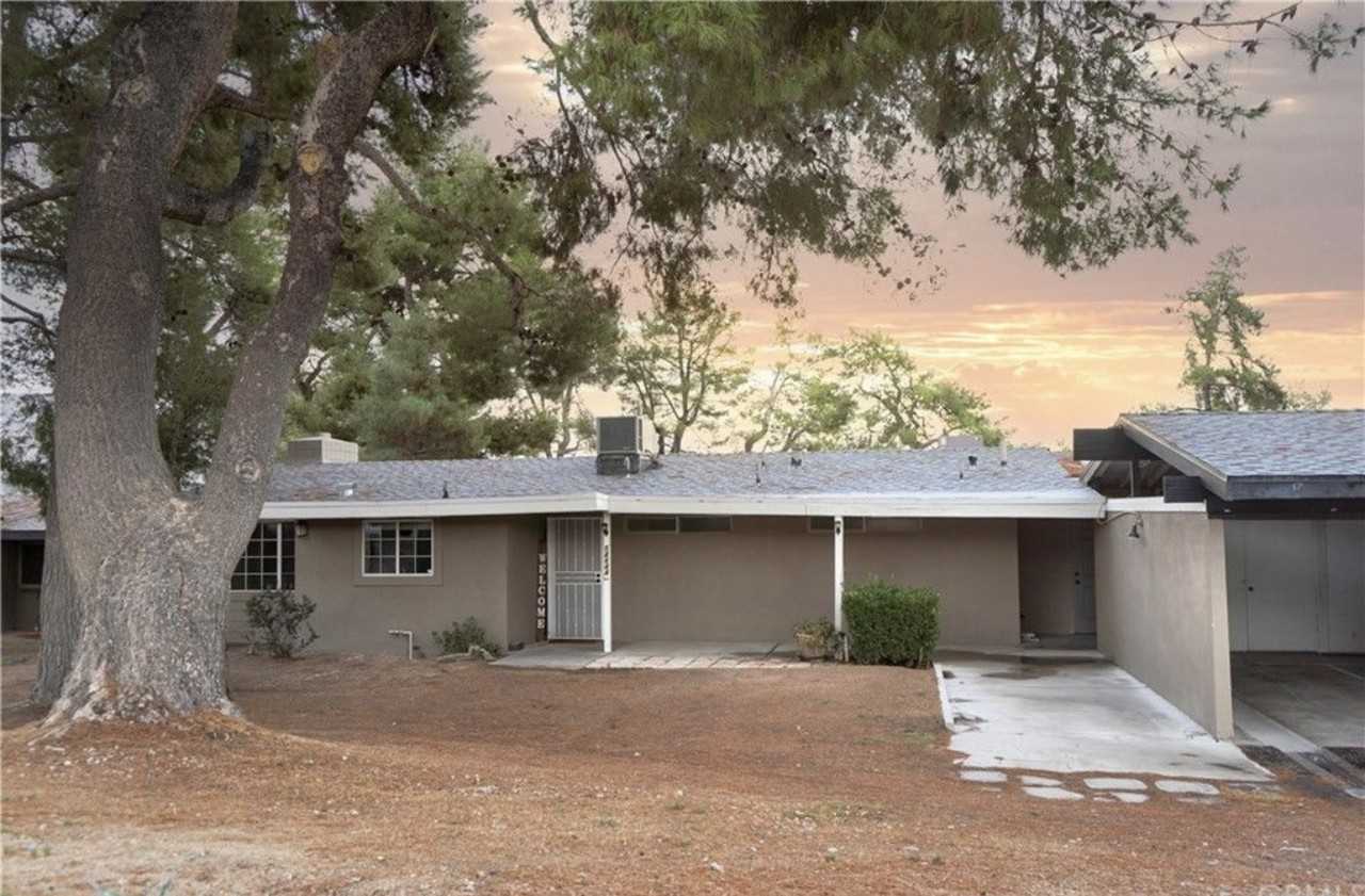 54844 El Prado Trl #1 - Photo 2 of 17
