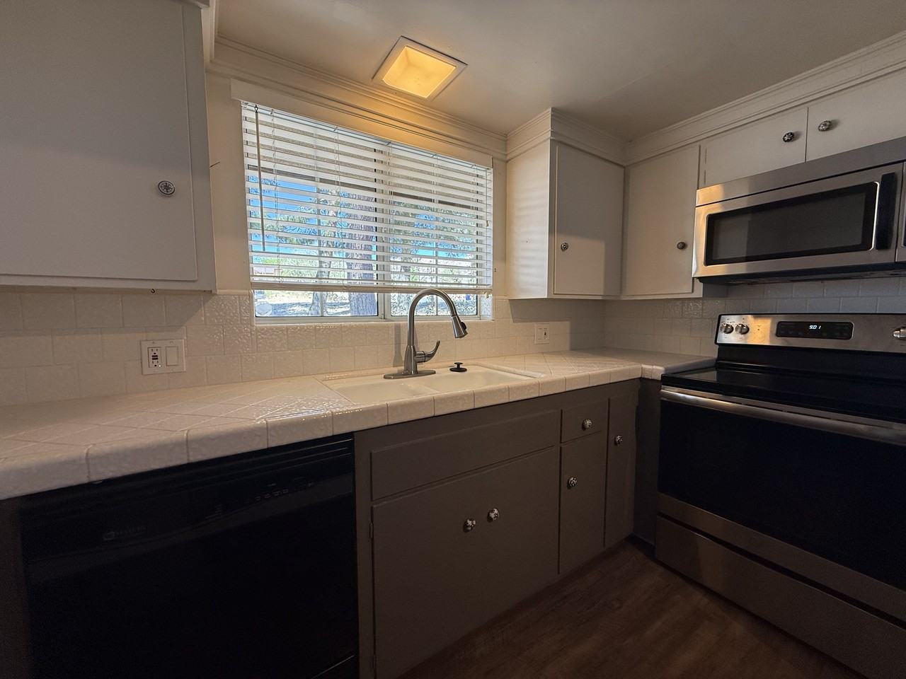 54844 El Prado Trl #1 - Photo 6 of 17
