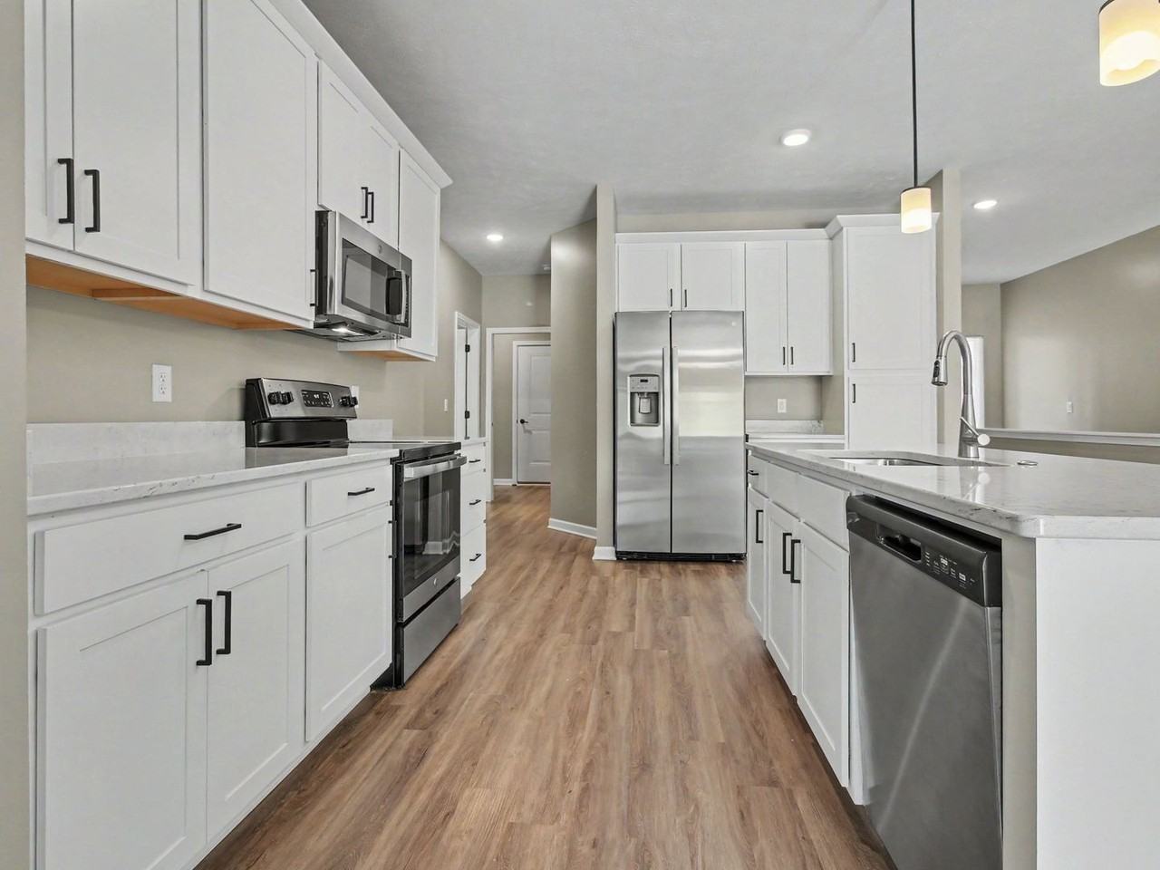 8132 S 178th St - Photo 6 of 15
