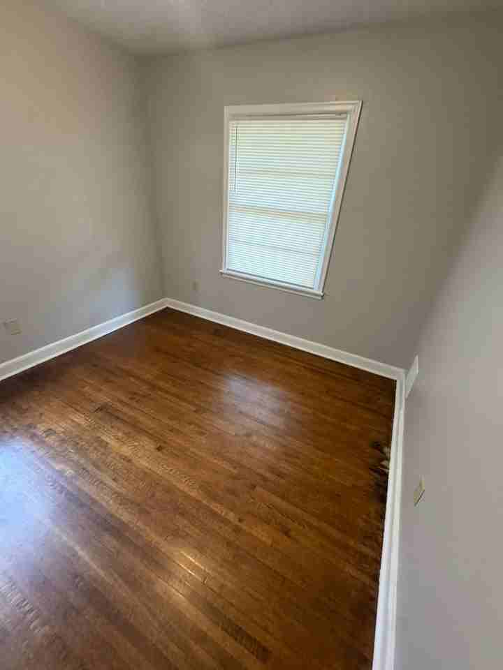 598 Orchard Ave - Photo 7 of 10