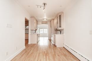 1010 Avenue Sainte-Croix - Photo 1 of 1