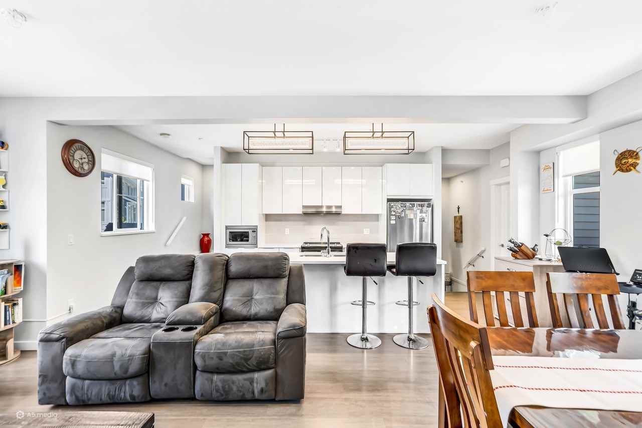 11280 Pazarena Place #1038 - Photo 6 of 16