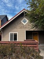 featured image of 139 Nw Broadway St