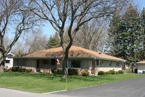 featured image of 5642 S 106th St