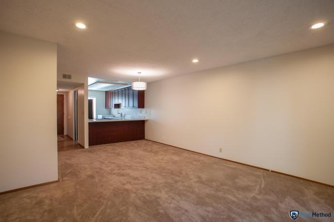 37232 Yolo Ter - Photo 3 of 13