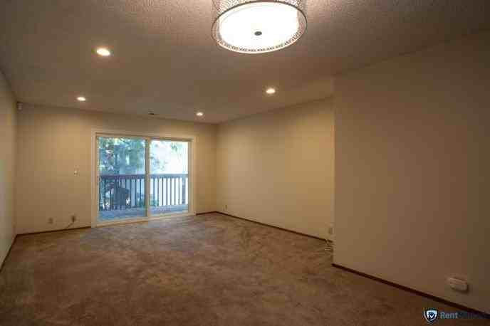 37232 Yolo Ter - Photo 4 of 13