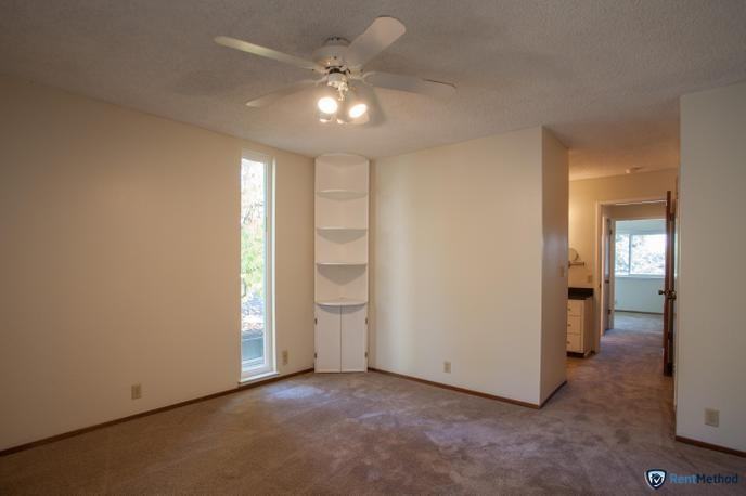 37232 Yolo Ter - Photo 7 of 13