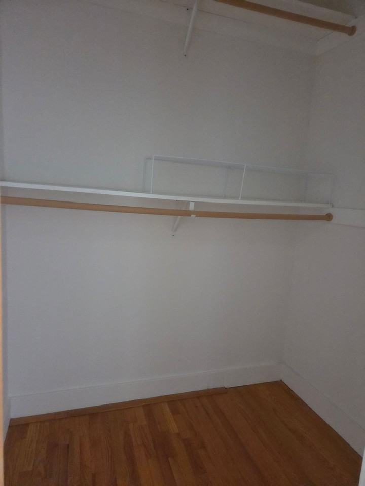 1201 Green Street - Photo 7 of 13