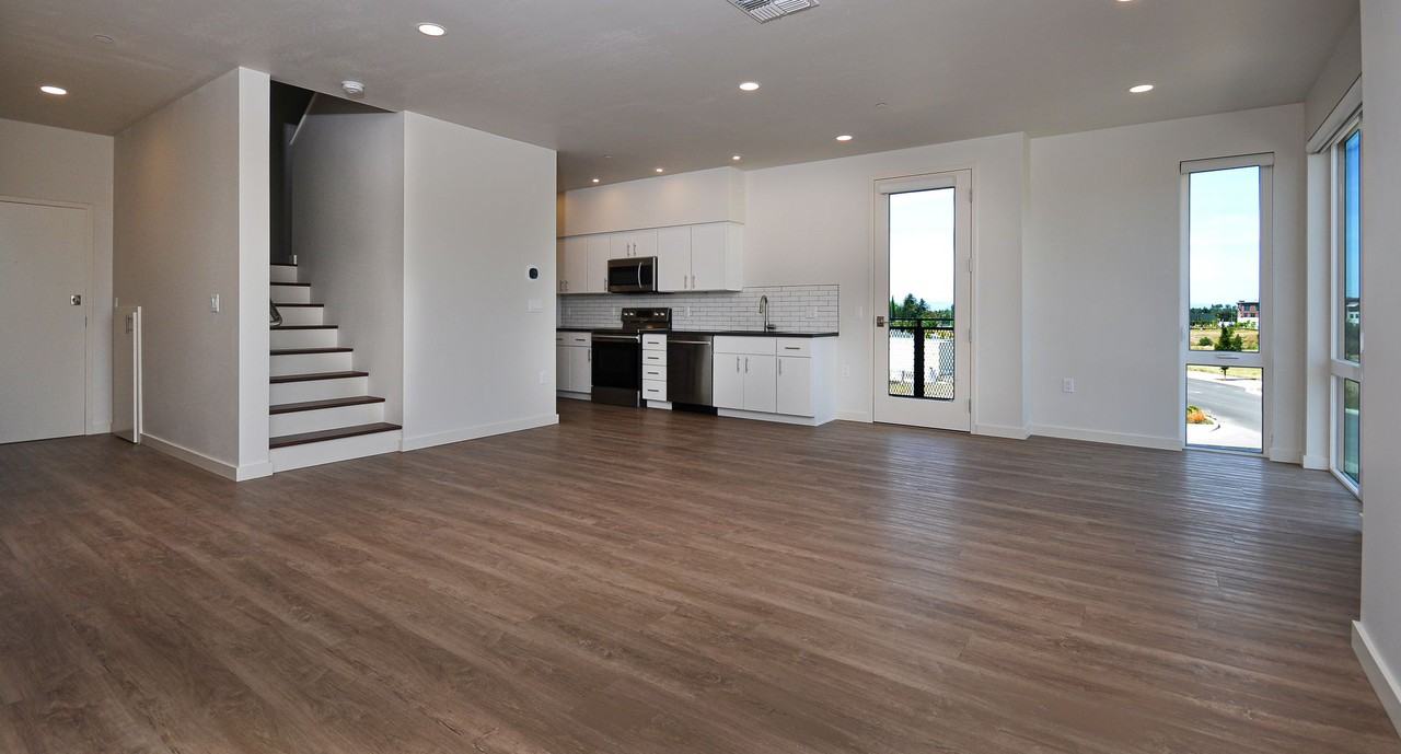 1590 Myers Ln #206 - Photo 6 of 18