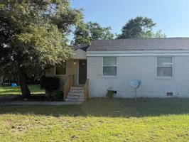 featured image of 2531 Miles St
