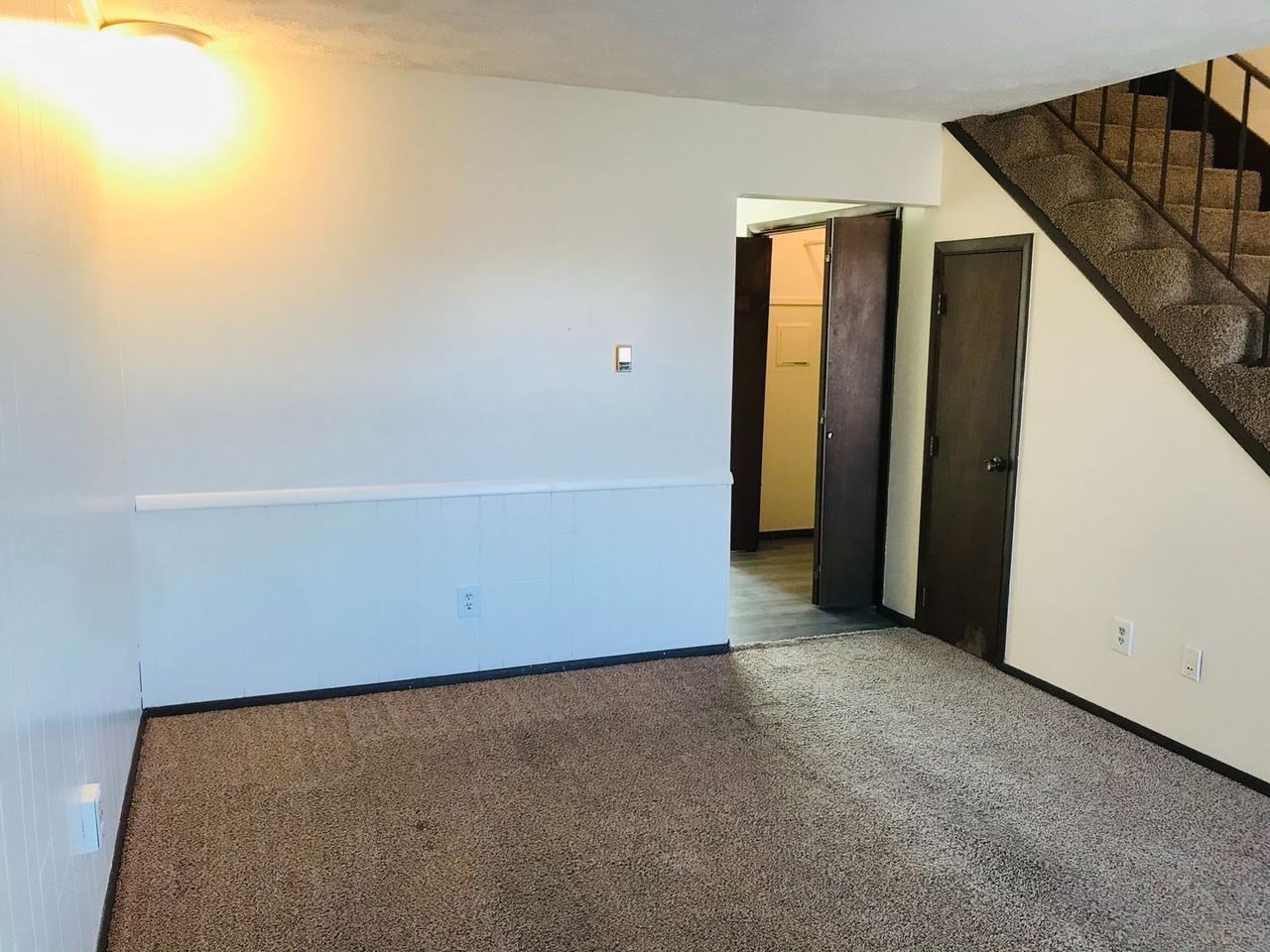 236 E Buena Vista St #B - Photo 3 of 16