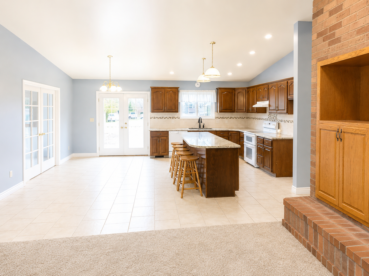 462 W 175 N - Photo 6 of 21