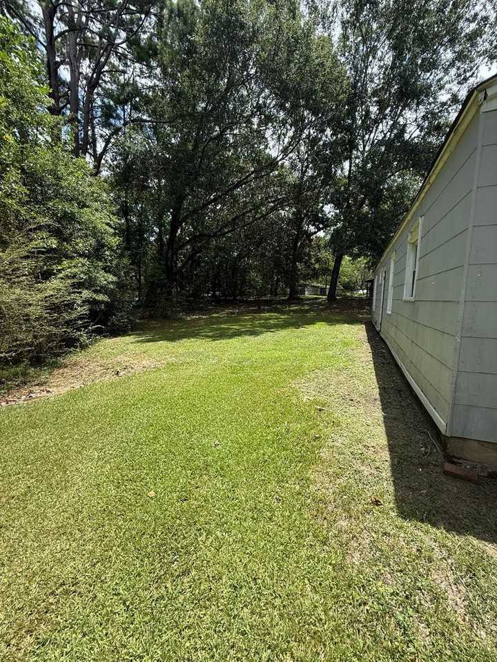 1205 Cottondale Rd - Photo 3 of 11