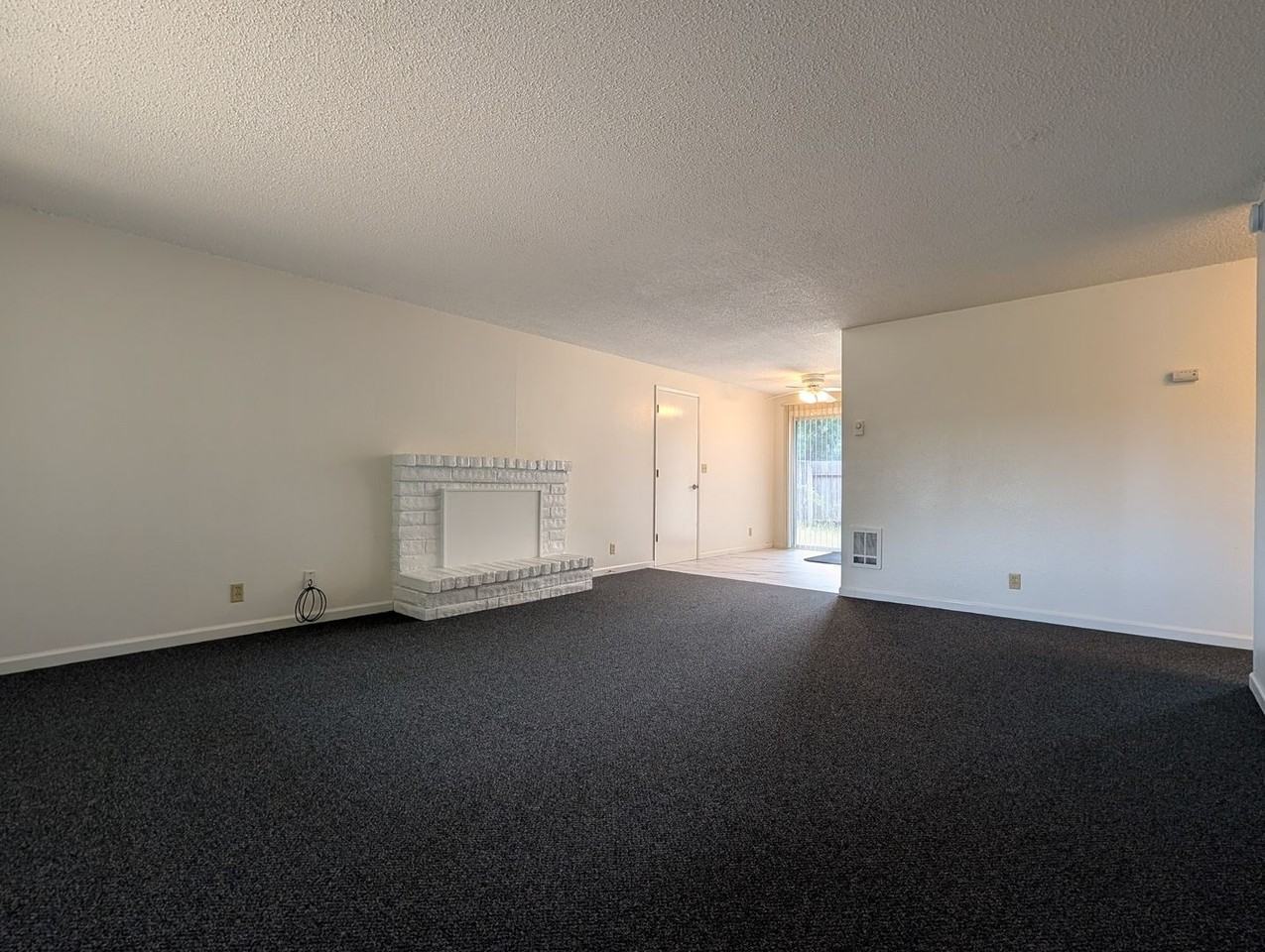 4953 Bluebelle Way - Photo 5 of 17