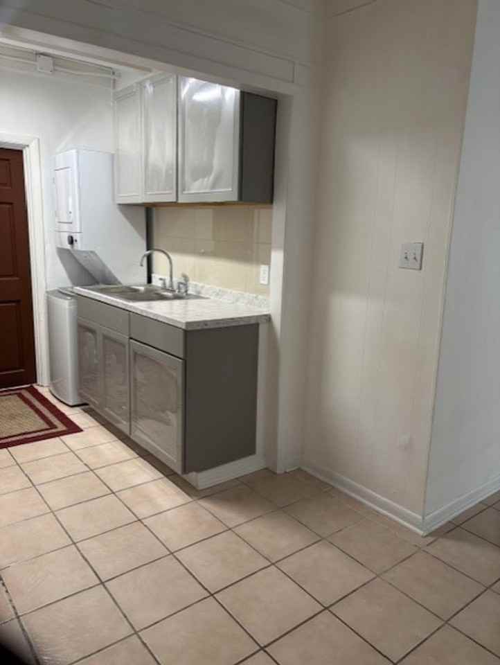 1406 Nylic St - Photo 7 of 11