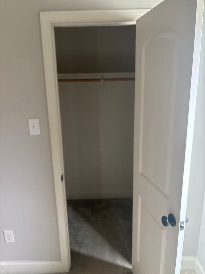 13870 Maddie Cir - Photo 7 of 14