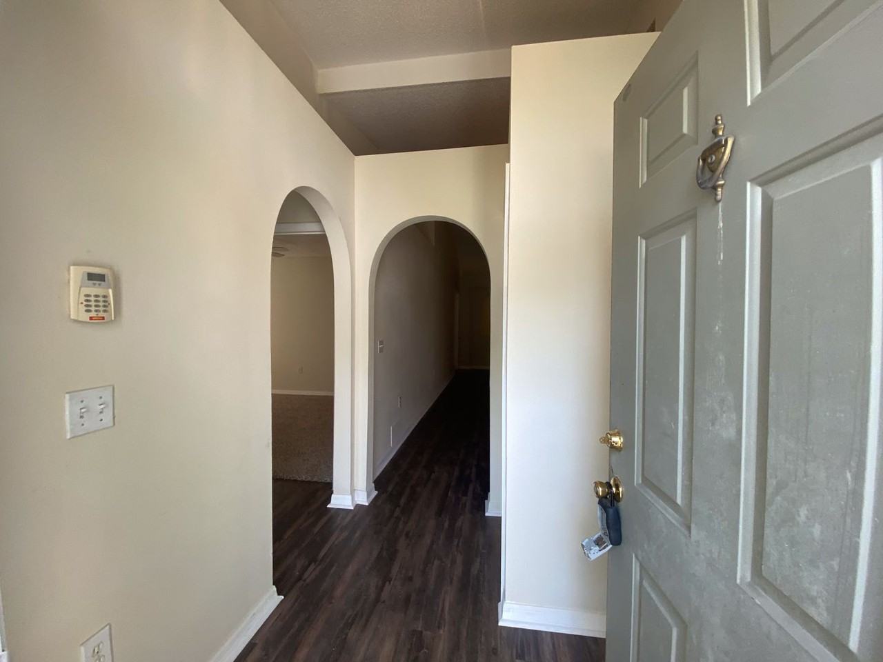 7327 High Bluff Rd N - Photo 2 of 10