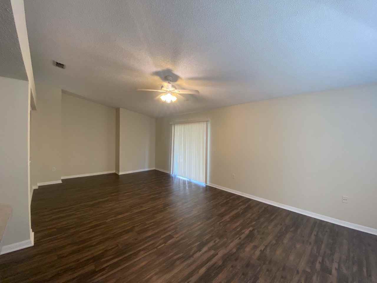 7327 High Bluff Rd N - Photo 6 of 10