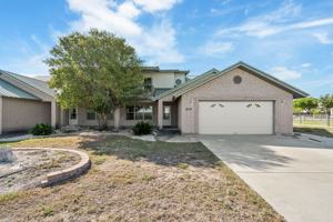 featured image of 854 Lago Vista Dr