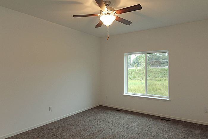 1029 Manitou Trl - Photo 7 of 16