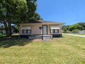 1102 Dallas St - Photo 1 of 1