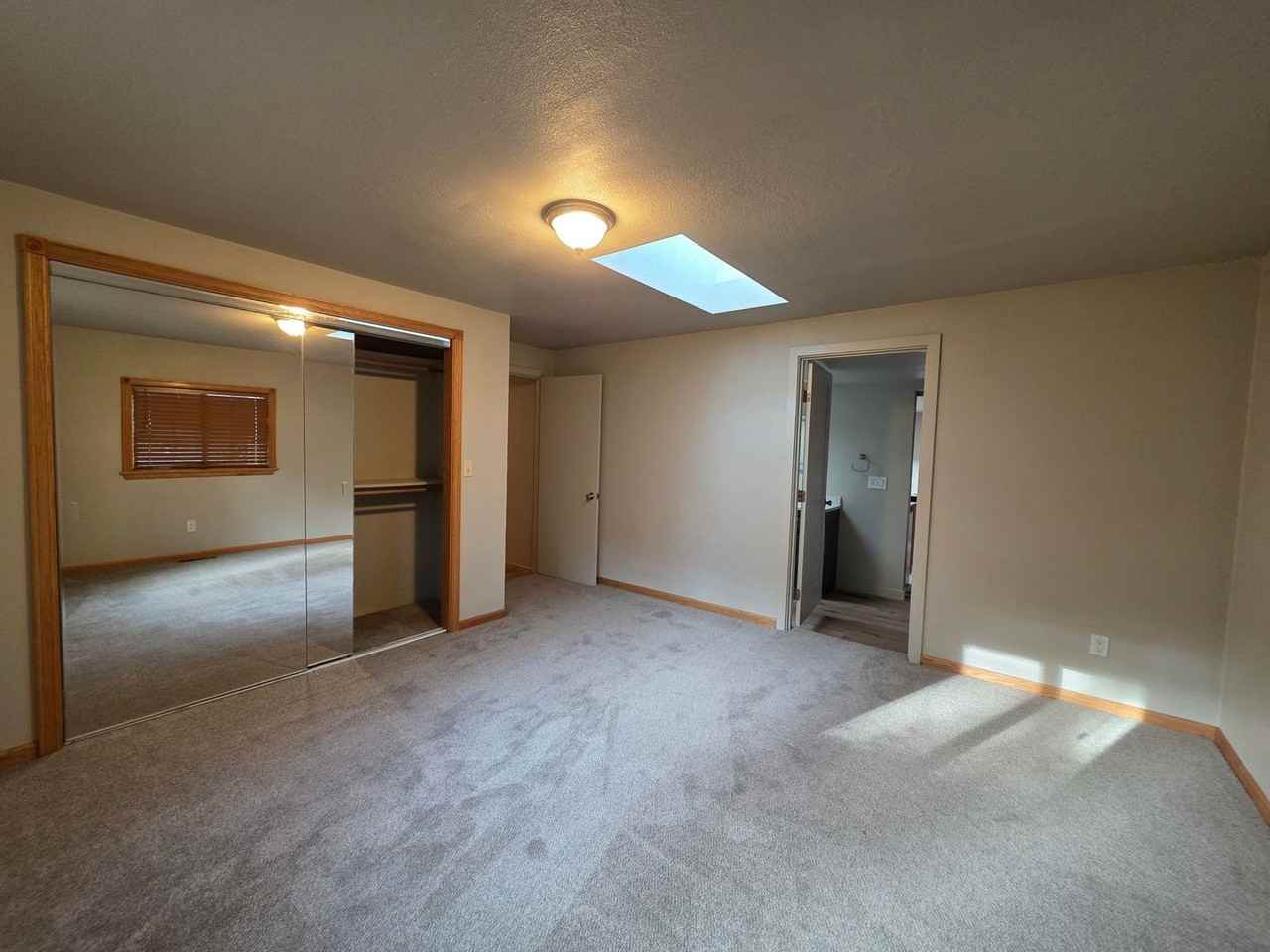 2275 Arthur Ct - Photo 6 of 7