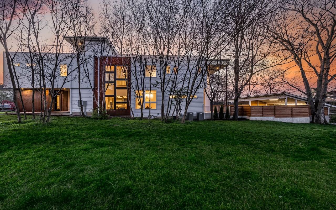 1610 6th Ave N - Photo 3 of 30