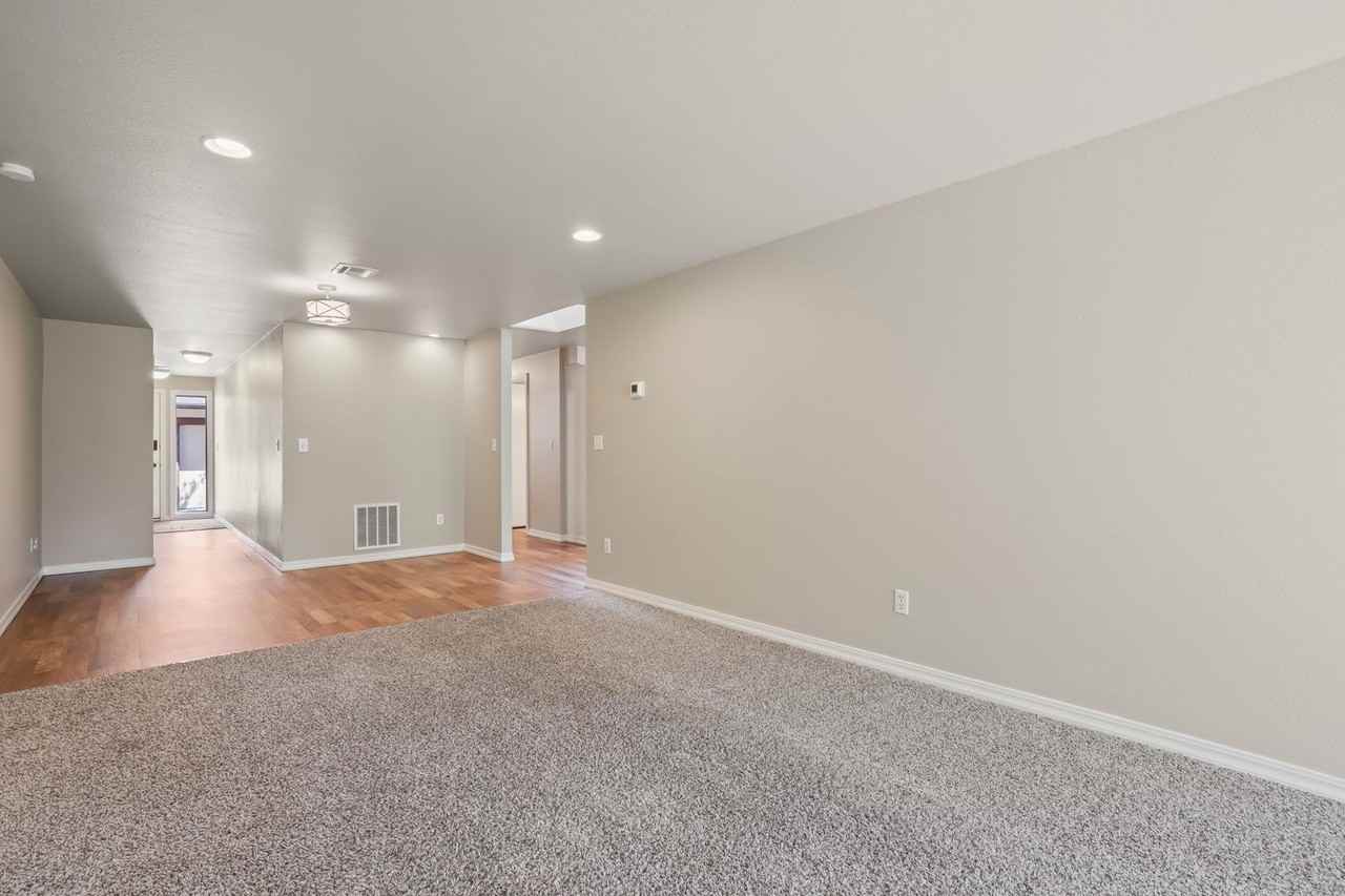 973 E Congress St #1 - Photo 5 of 19