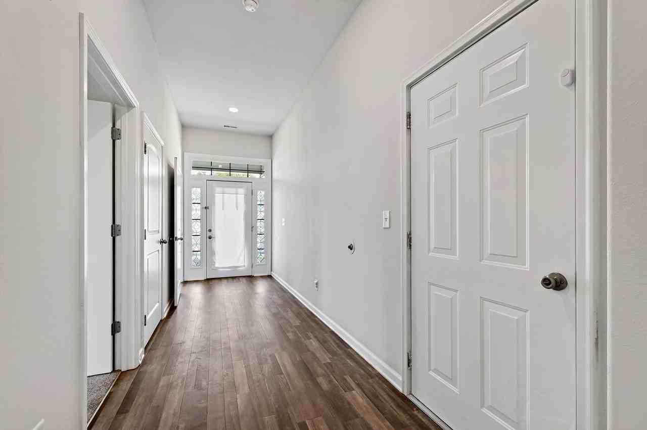 2043 Alderman Way - Photo 5 of 24