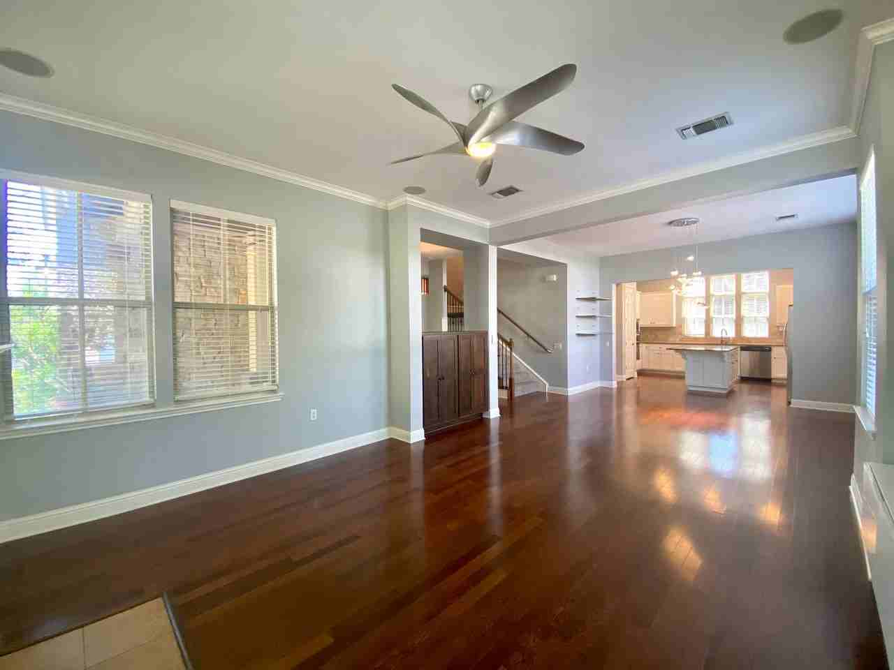 2009 Emma Long St - Photo 7 of 49