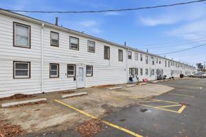 featured image of 1109 N Scott Ave