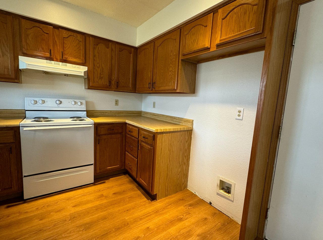128 W Terrace Ct - Photo 6 of 15