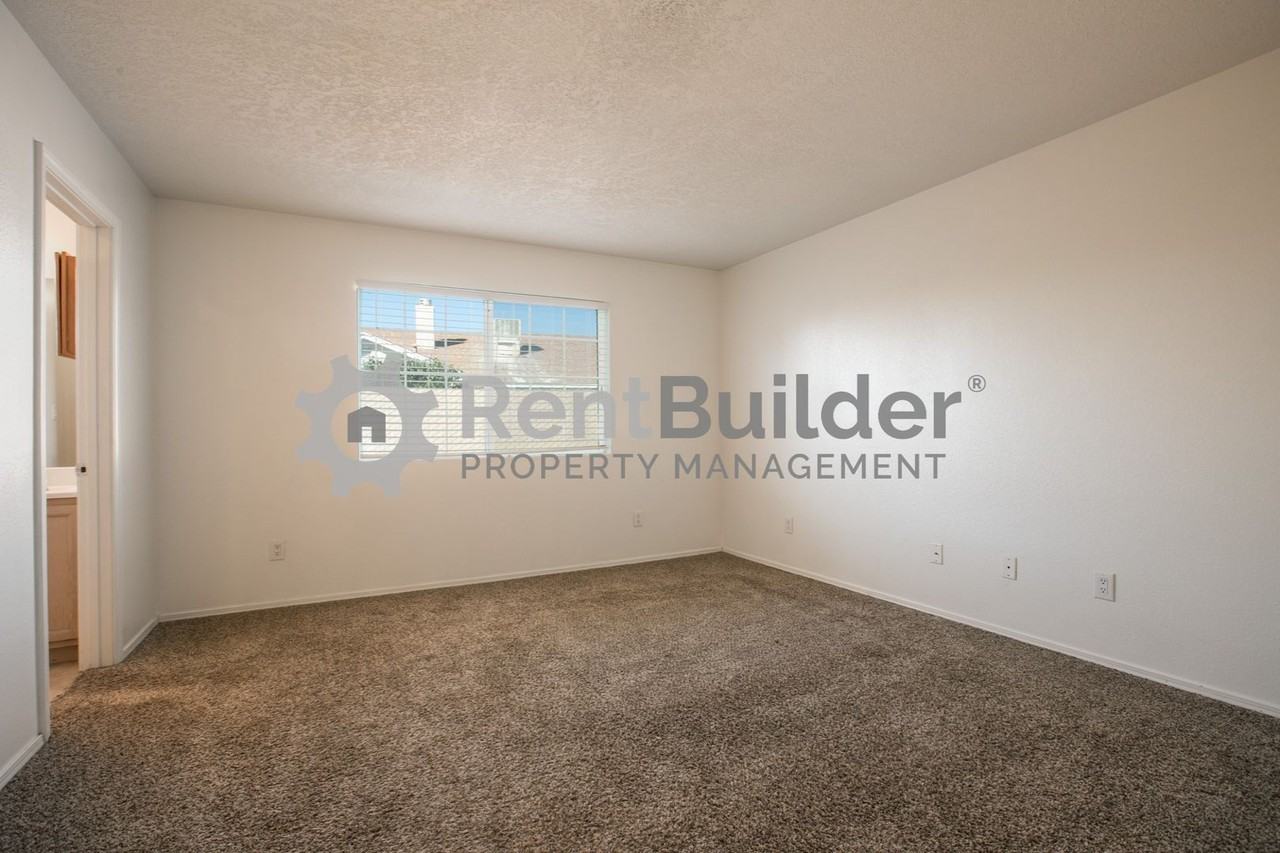 10749 Capricorn Pl Nw - Photo 2 of 29
