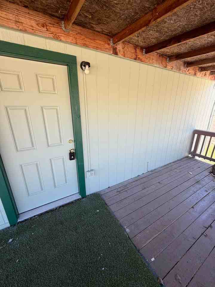 29574 E Shelton Rd - Photo 2 of 12