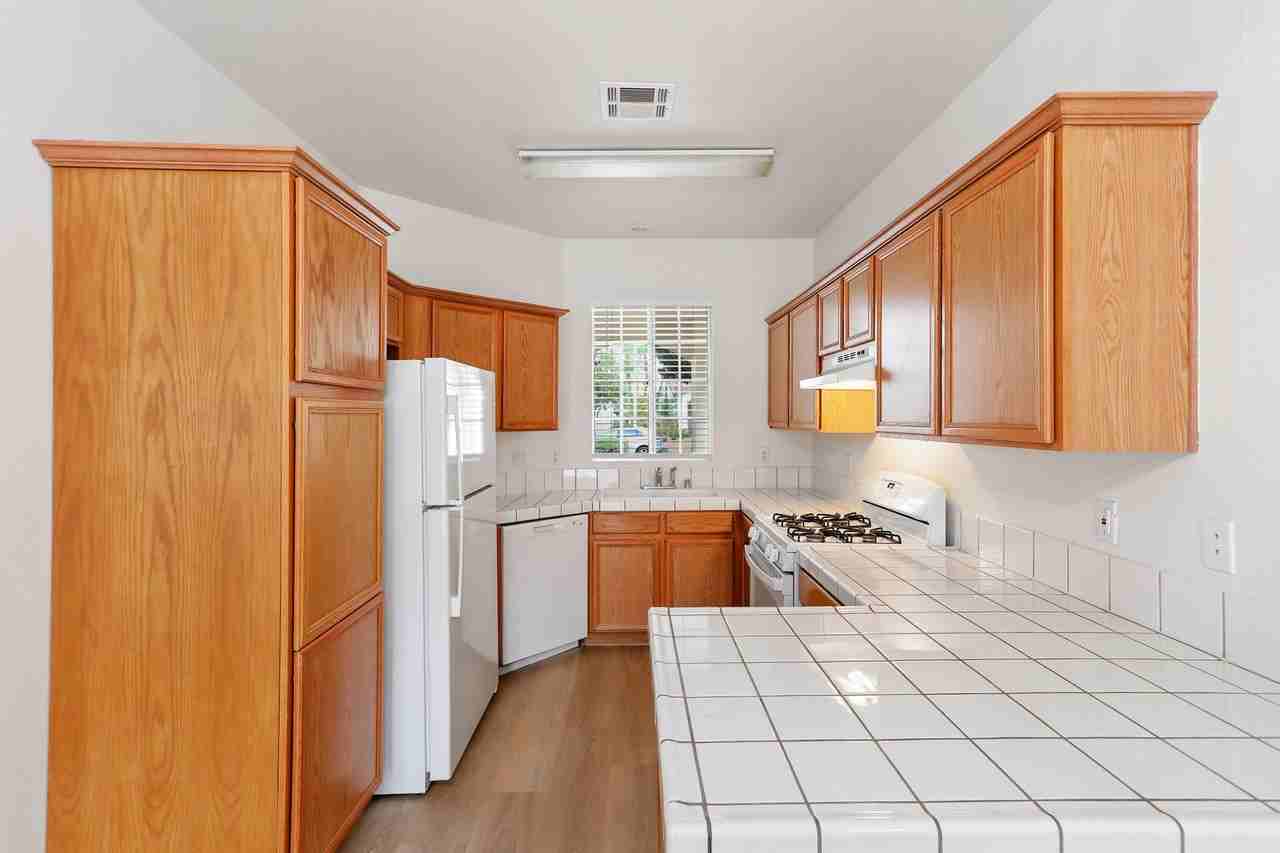 1134 Evening Ridge St - Photo 6 of 27