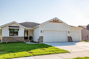 4804 Plumthicket Dr - Photo 1 of 1