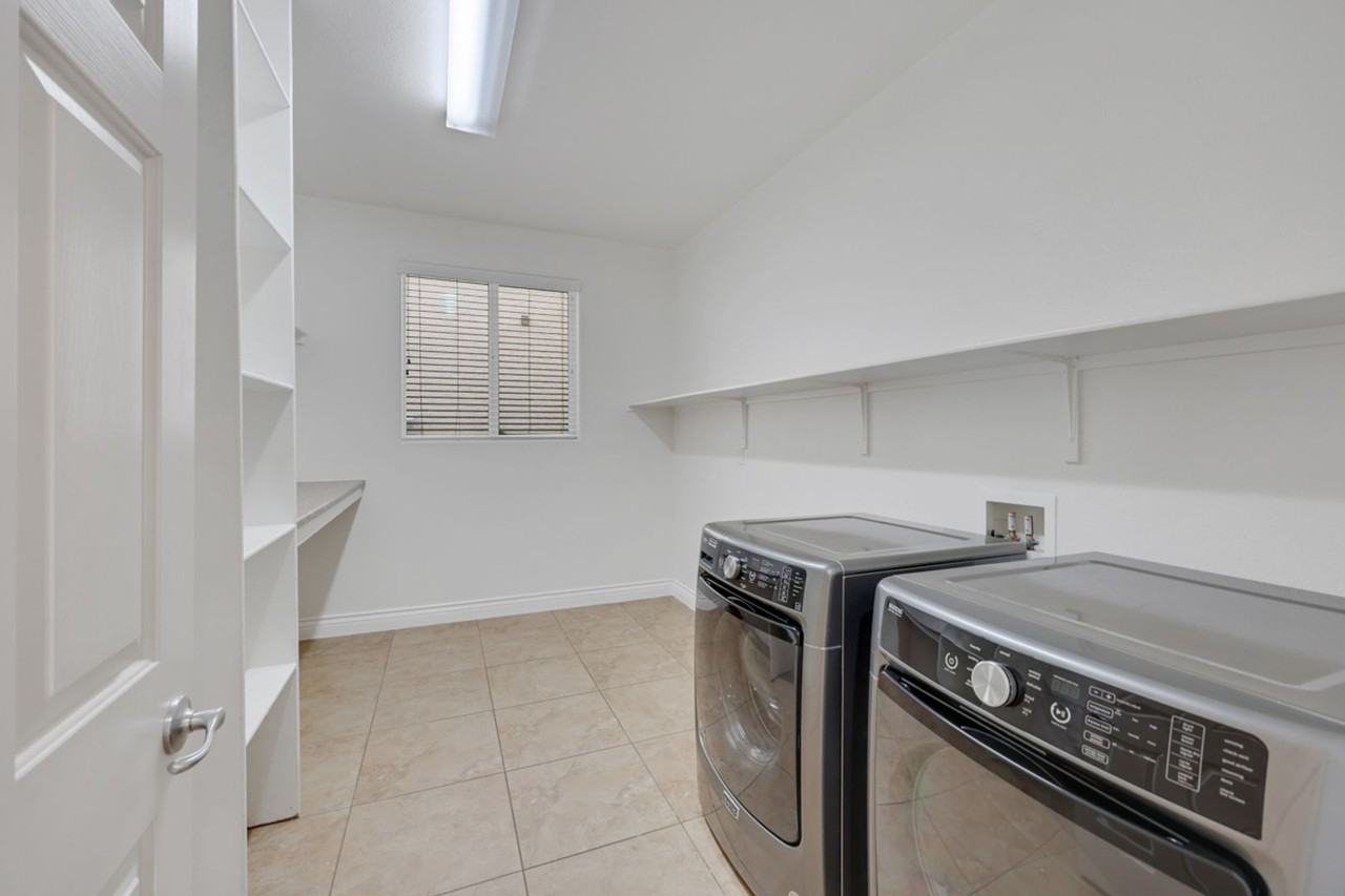 4216 Falcons Flight Ave - Photo 4 of 21