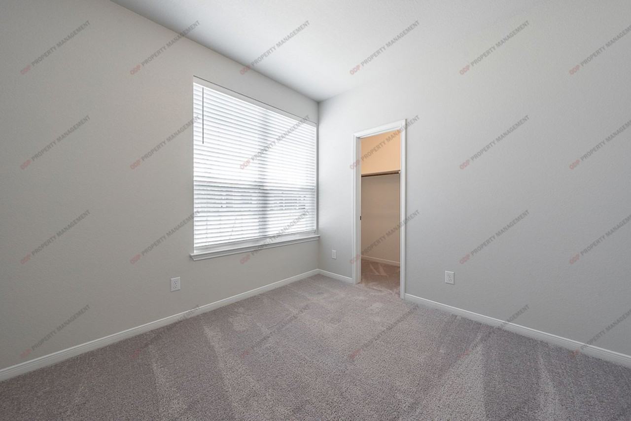 711 Friars Landing Dr - Photo 4 of 25