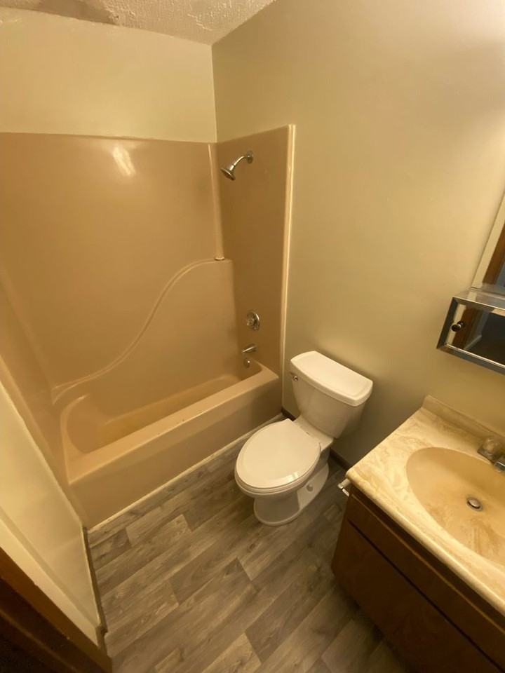 273 Keystone Dr - Photo 5 of 7