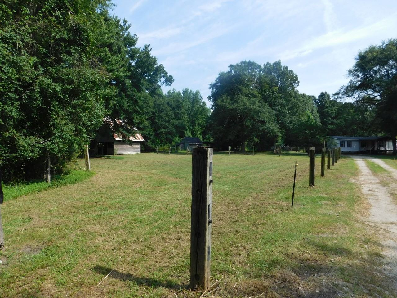 900 Loftin Farm Rd - Photo 3 of 41