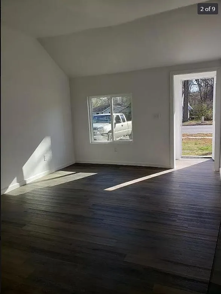 2613 E Cherry St - Photo 7 of 8